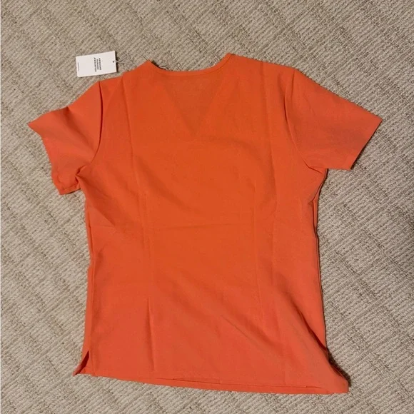 Brand New Figs Women's Sunset Drift Short Sleeve Top - Picture 2 of 5